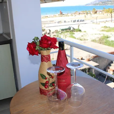 Anora Mare Hotell Bashkia e Orikumit