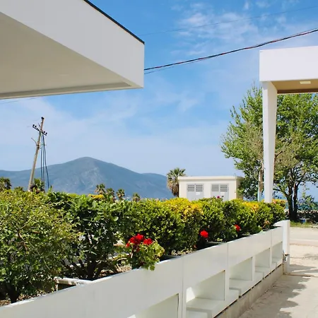 Hotell Anora Mare Bashkia e Orikumit